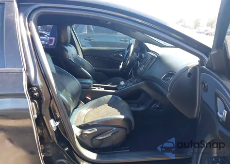 2015 Chrysler 200 S from USA, damaged, VIN 1C3CCCBG4FN551371